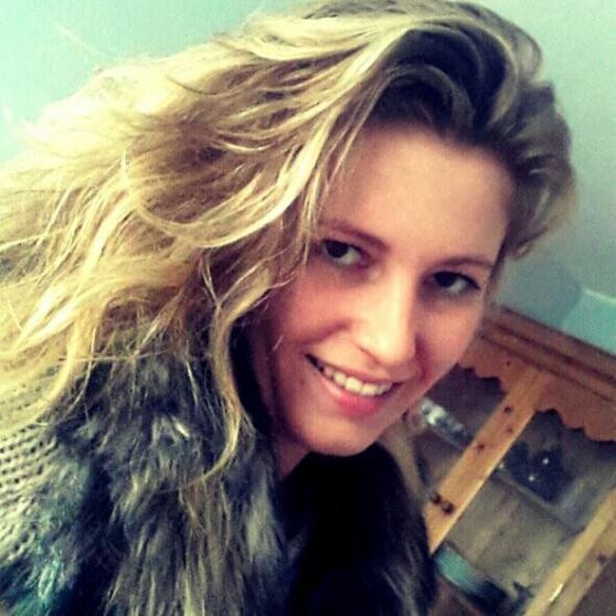 Fille cherche colocation alger