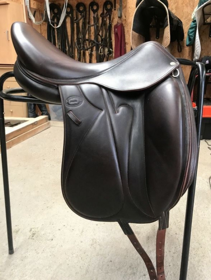 selle devoucoux makila 18"