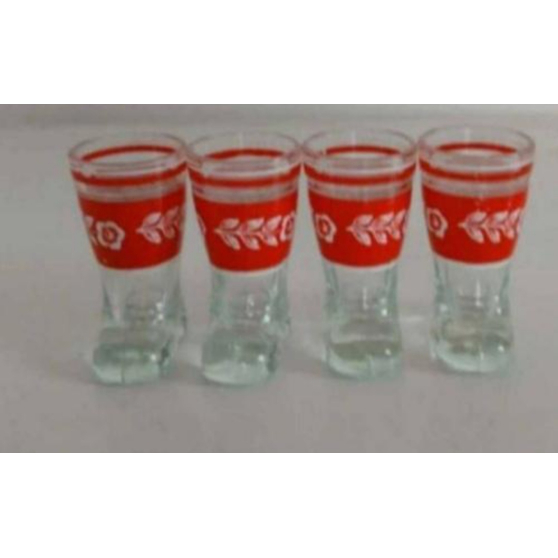 Lots 4 petits verres en forme de bottes