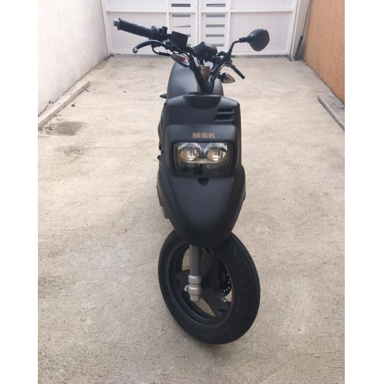 scooter MBK booster naked 13