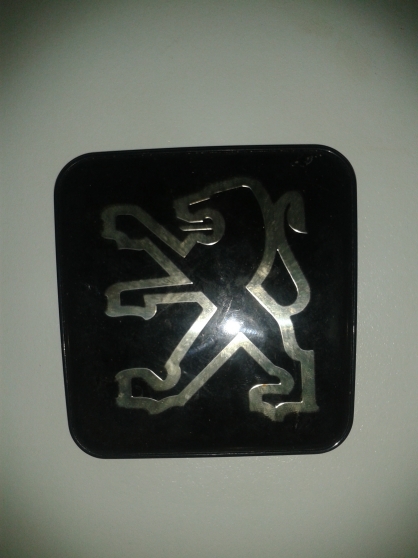 Insigne Peugeot