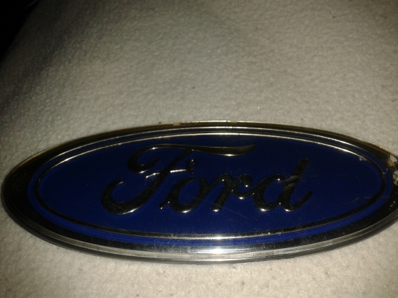 Insigne Ford