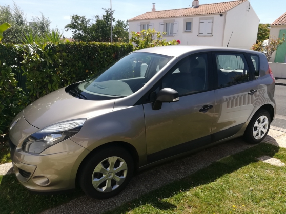 SCENIC 3 AUTHENTIQUE 7 CV