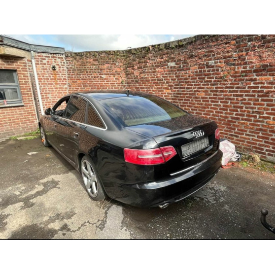 Audi A6 sline brûlé