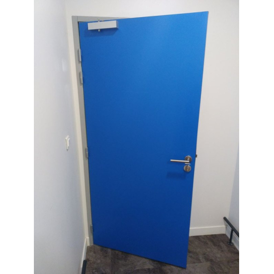 Bloc porte coupe feu