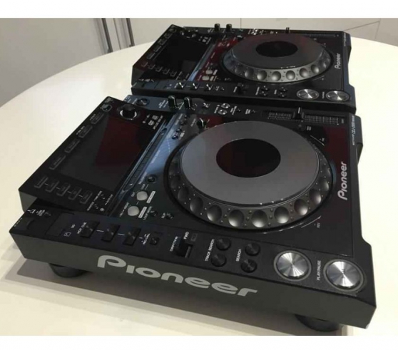 2x pioneer cdj 2000 nexus