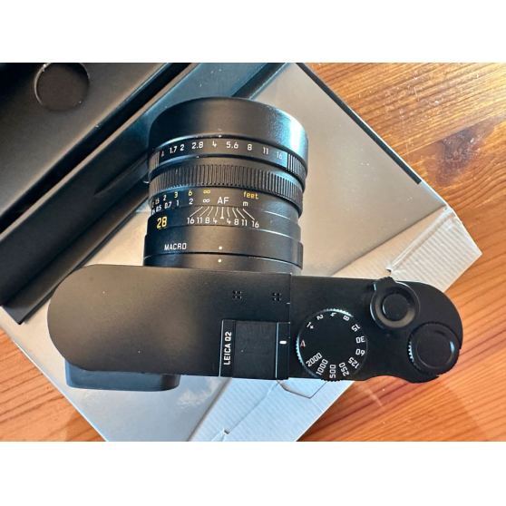 Leica q2 avec accessoires