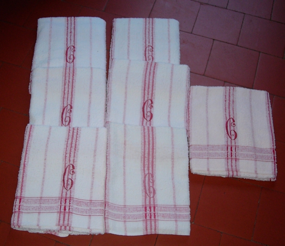 lot 7 serviettes toilette ancienne monog