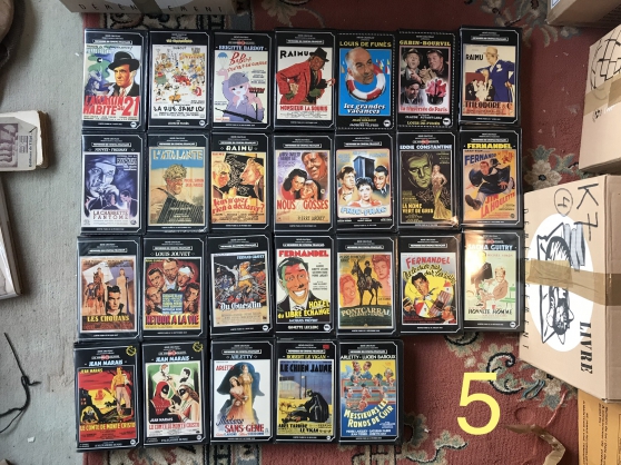 Annonce occasion, vente ou achat 'Vends 430 VHS (films anciens surtout)'