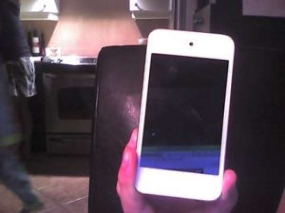 Annonce occasion, vente ou achat 'iphone 4s blanc'