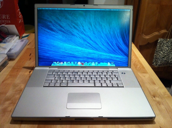 MacBook Pro 17" core2duo 2,4ghz 4go 500g