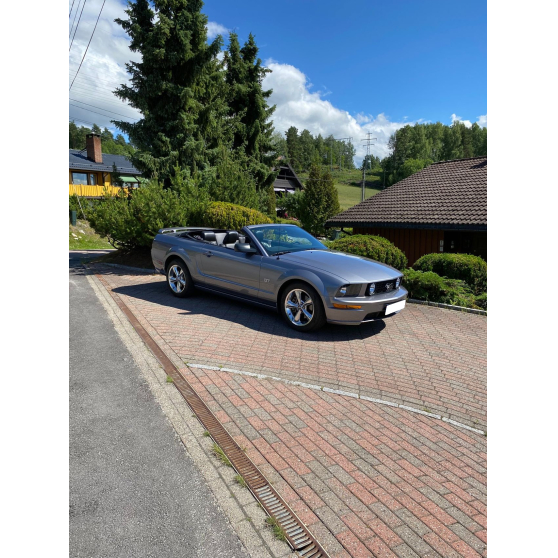 Annonce occasion, vente ou achat 'Ford Mustang GT Deluxe Cabriolet'
