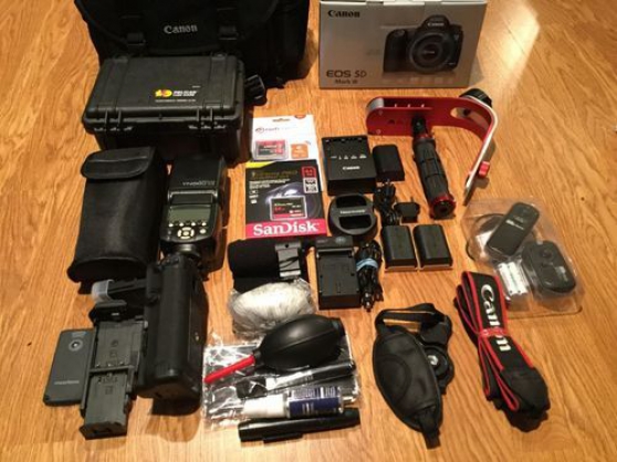 Annonce occasion, vente ou achat 'CANON EOS 5D MARK III + OBJECTIFS'
