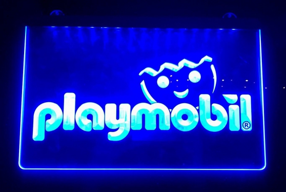 Annonce occasion, vente ou achat 'Enseigne lumineuse Playmobil'