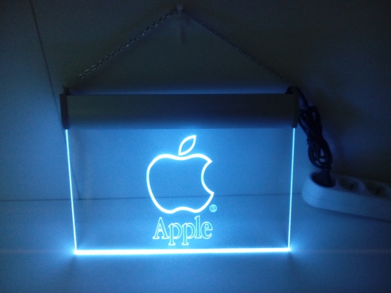 Enseigne lumineuse Apple
