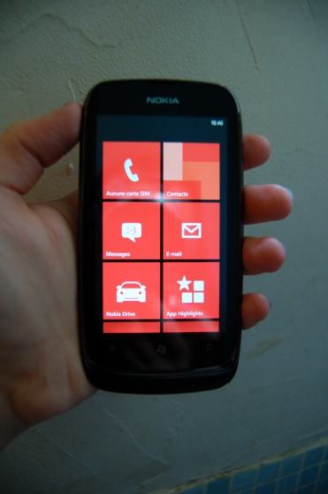 Annonce occasion, vente ou achat 'Nokia Lumia 610 dbloqu + accessoires'