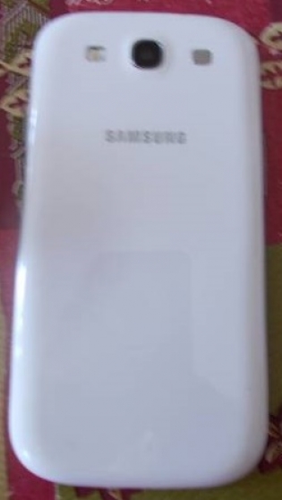 Annonce occasion, vente ou achat 'Samsung Galaxy S3 32Go Blanc Dbloqu+Co'