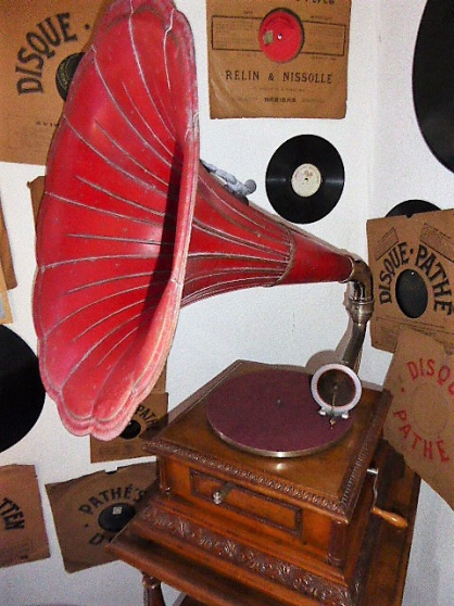Phonographe Gramophone disques 78 tours