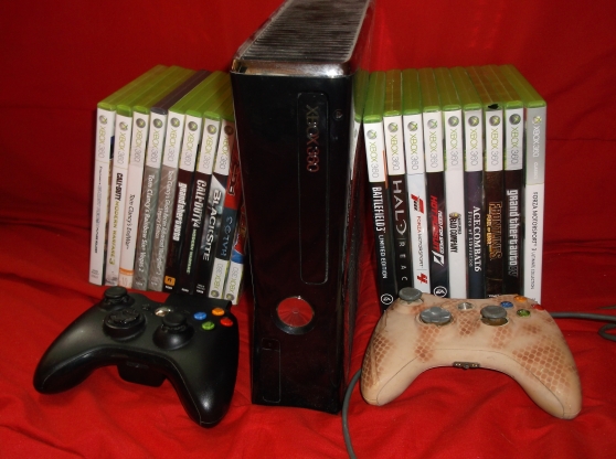 Annonce occasion, vente ou achat 'Xbox 360 Slim 250 Go + 2 manettes + 22 j'