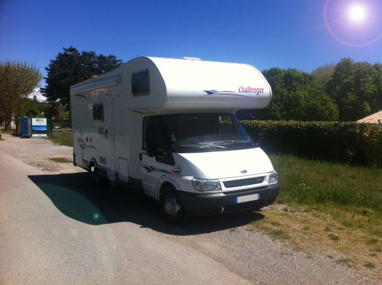 Annonce occasion, vente ou achat 'Camping car Genesis'