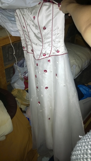Annonce occasion, vente ou achat 'urgent robe mariee'