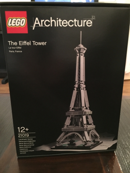 Annonce occasion, vente ou achat 'Tour Eiffel en LEGO neuve'