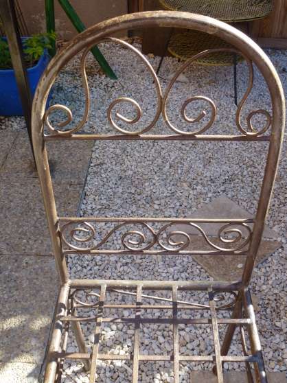 Annonce occasion, vente ou achat 'fauteuil en fer forg'