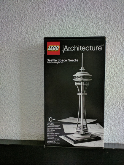 Annonce occasion, vente ou achat 'LEGO Architecture Seattle Space'