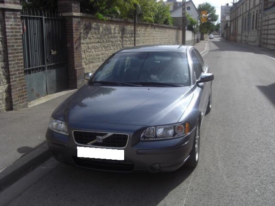 Annonce occasion, vente ou achat 'VOLVO S60 2.4 D 163 SPORT GEARTRONIC'