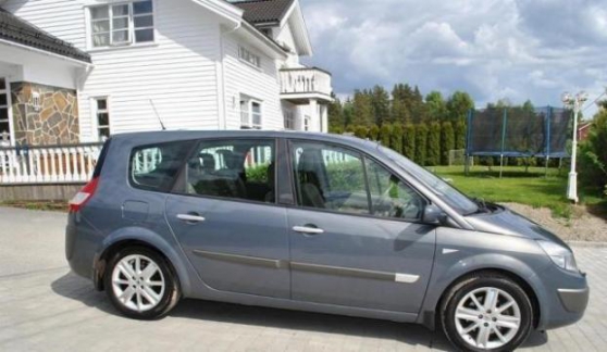 Renault Grand Scenic 1.9 dCi Dynamique