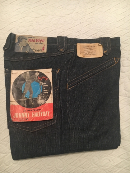 Annonce occasion, vente ou achat 'Collection Johnny Hallyday - Blue jean'