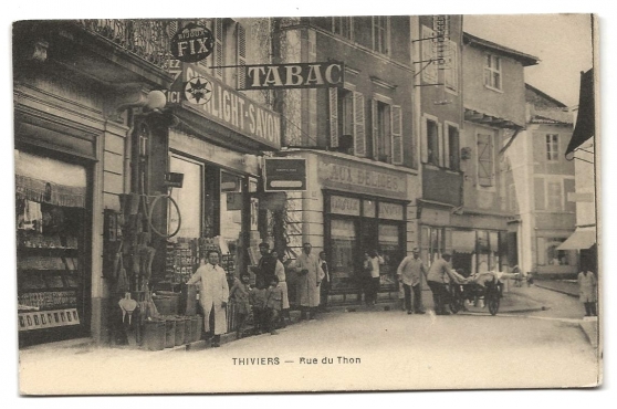 Annonce occasion, vente ou achat 'CPA - THIVIERS (24) Rue du Thon (anim)'