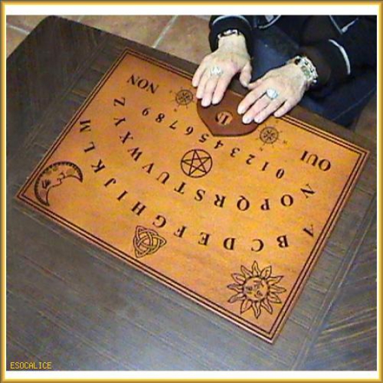 Annonce occasion, vente ou achat 'CABINET Julie Voyance (Planche de Ouija)'