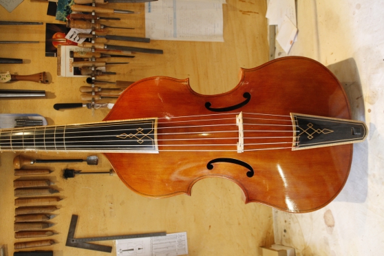Musique Avec Le Plus De Basse Basse de viole de gambe 7 cordes à Périgueux - Marche.fr