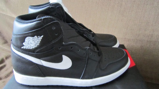 Annonce occasion, vente ou achat 'New Shoes Air Jordan 1 retro High T 43'