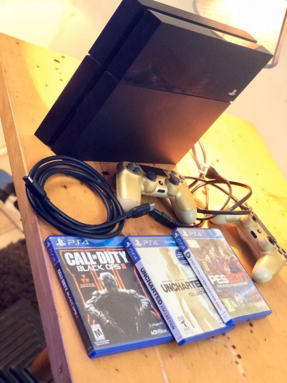 Annonce occasion, vente ou achat 'Ps4 1to tat neuf'