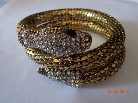 Annonce occasion, vente ou achat 'bracelet serpent'