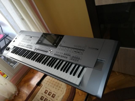 Annonce occasion, vente ou achat 'Yamaha Tyros5 76 touch'