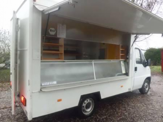 Camion magasin FIAT DUCATO 2.5Dsnack piz