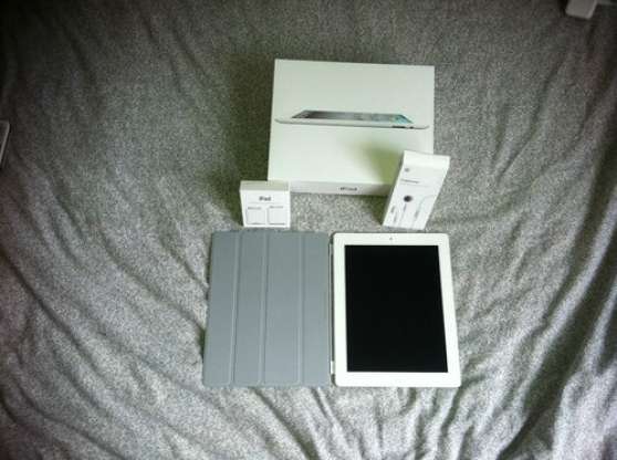 Annonce occasion, vente ou achat 'I-pad 2 32GO blanc + accessoires'