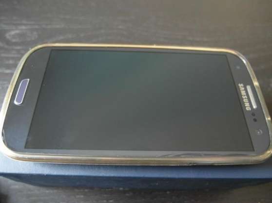 Annonce occasion, vente ou achat 'Samsung Galaxy SIII Pebble blue'
