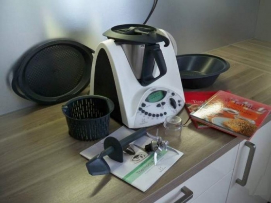 Robot culinaire menager très pratique