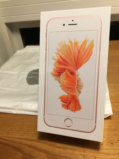 Annonce occasion, vente ou achat 'Apple Iphone 6s Plus 64GB Unlocked'