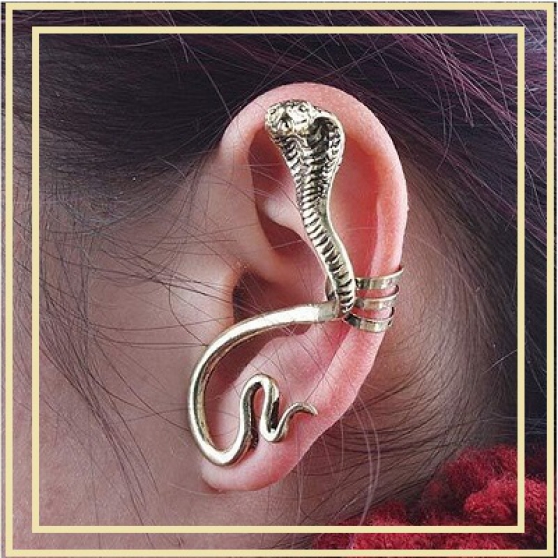 Annonce occasion, vente ou achat 'Boucle d\'oreille serpent  clip'
