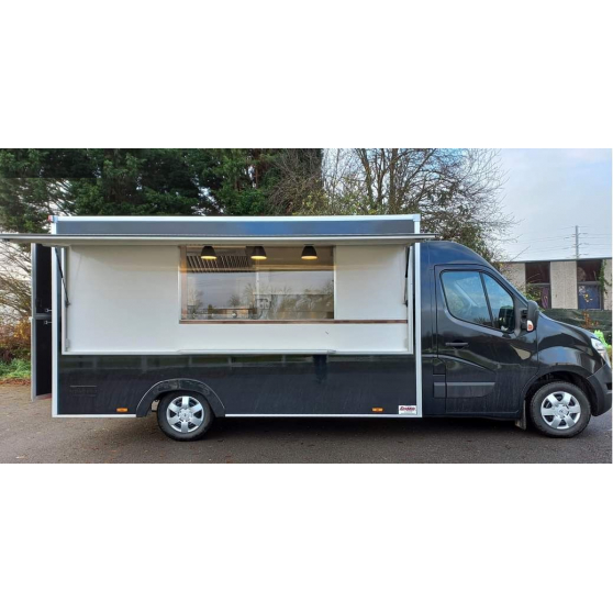 Annonce occasion, vente ou achat 'Renault Master food truck picerie snac'