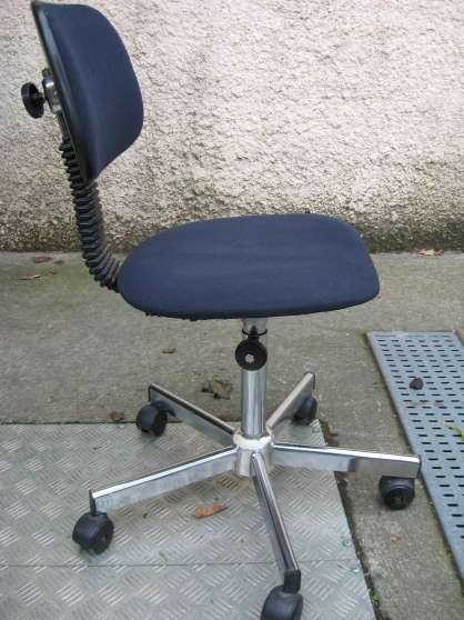 CHAISE ROULANTE pour bureau  Marche.fr