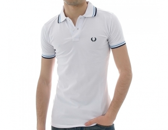 Annonce occasion, vente ou achat 'Polo Fred Perry neuf et authentique'