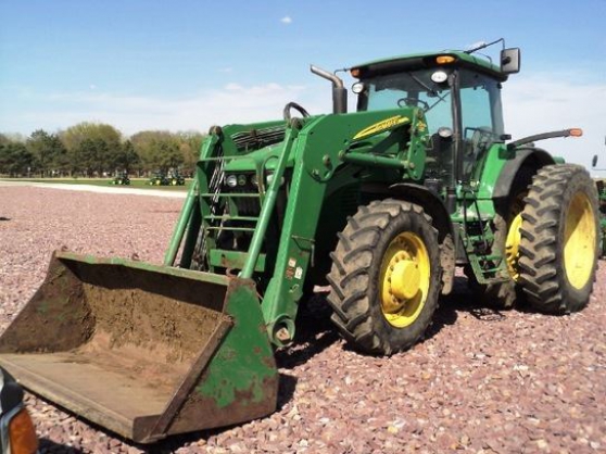 Annonce occasion, vente ou achat 'Tracteur agricole John Deere 7830'