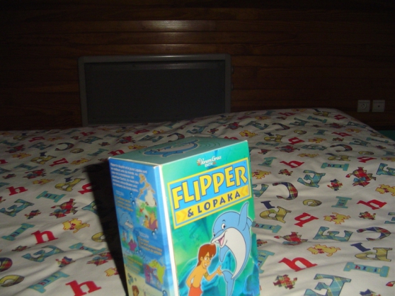 Annonce occasion, vente ou achat 'Coffret 3 cassettes Flipper le Dauphin'