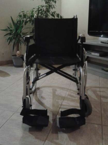 Annonce occasion, vente ou achat 'NEUF !!Fauteuil roulant XL B&B max 170 K'